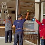 Gotong Royong Bersihkan Masjid Dalam Rangka Sambut Ramadhan
