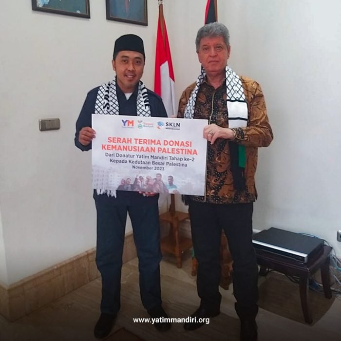 Yatim Mandiri Serahkan Bantuan Kemanusiaan Lewat Kedubes Palestina Di Jakarta