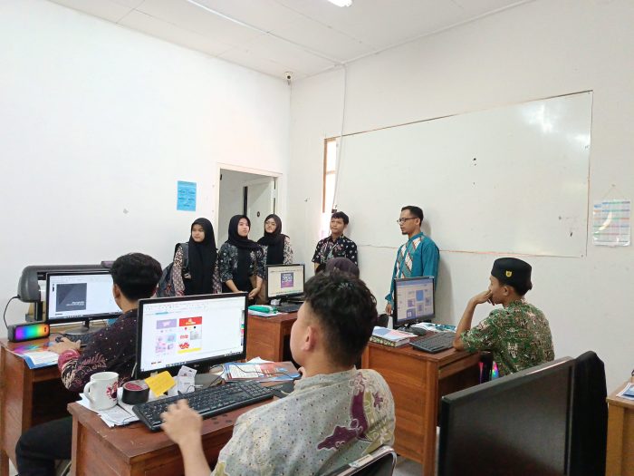 Kunjungan Siswa Smk Mahardika Ke Mandiri Entrepreneur Center Surabaya