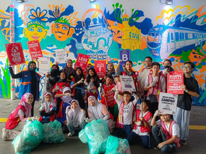 Sinergi Yatim Mandiri Jakarta Bersama Operasi Semut Adakan Aksi Bersih Sampah