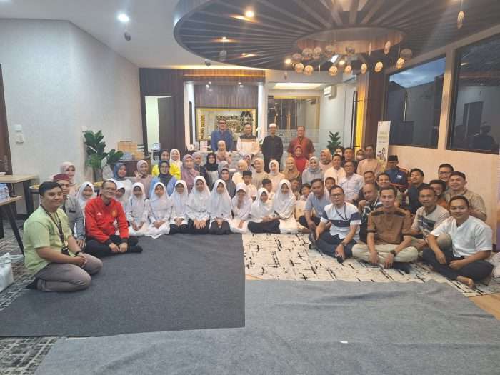Yatim Mandiri Dan Bank Mega Syariah Bandung Adakan Buka Puasa Ceria