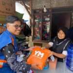 Monitoring UMKM dan Beri Alat Sholat untuk Bunda Sumedang