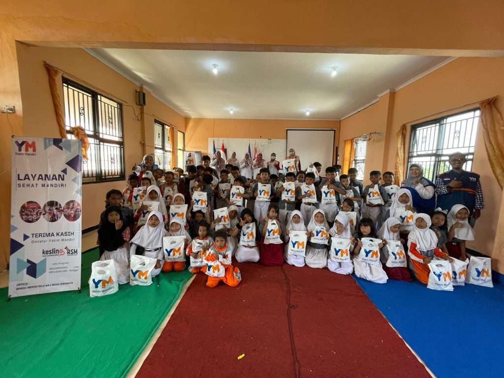 Puluhan Pelajar Surabaya Nikmati Layanan Kesehatan Gratis