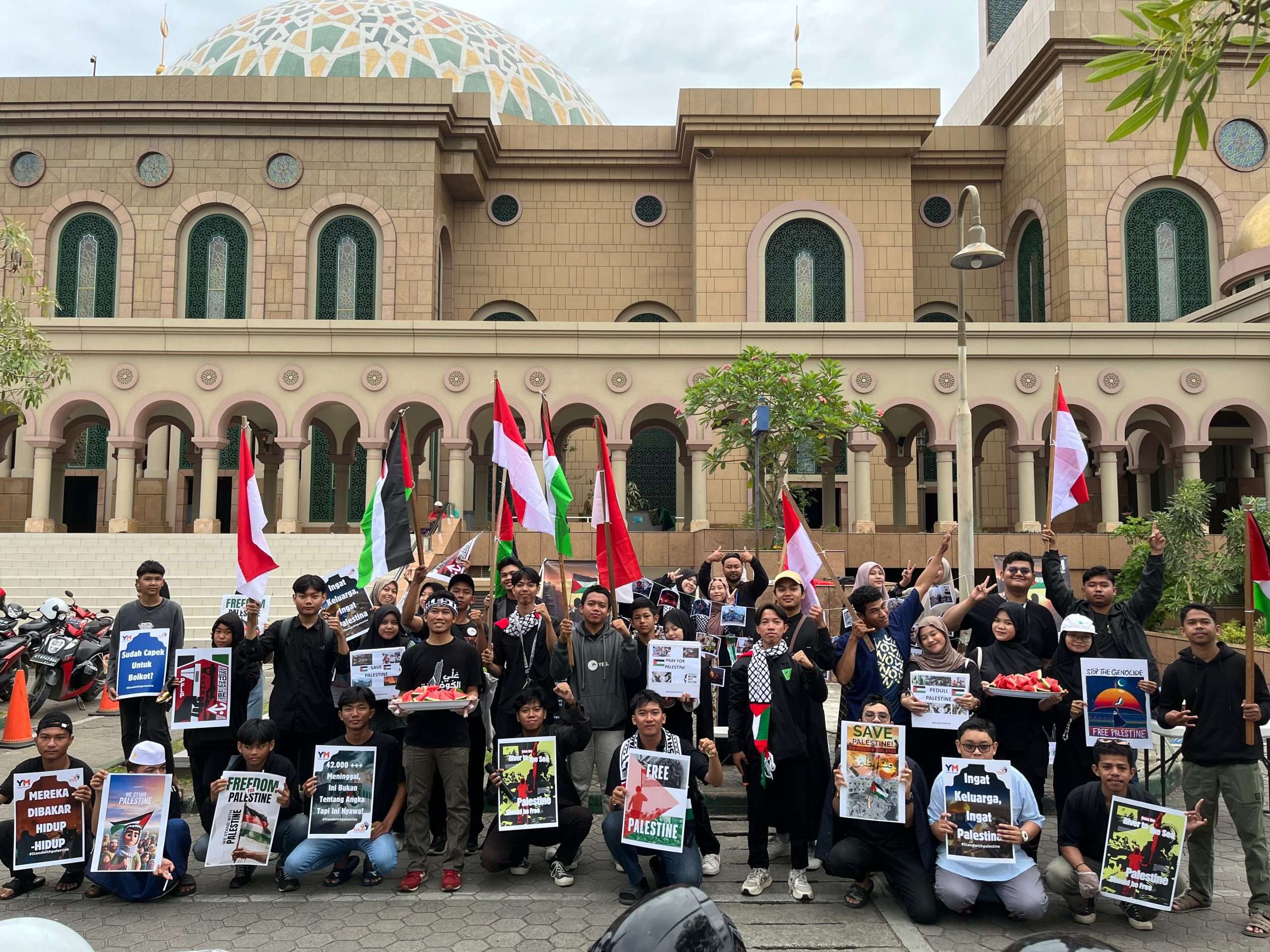 Gelar Aksi Solidaritas Kemanusiaan Bela Palestina di Samarinda