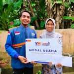Gulirkan Bantuan UMKM Bangkit untuk Lansia Dhuafa Serang