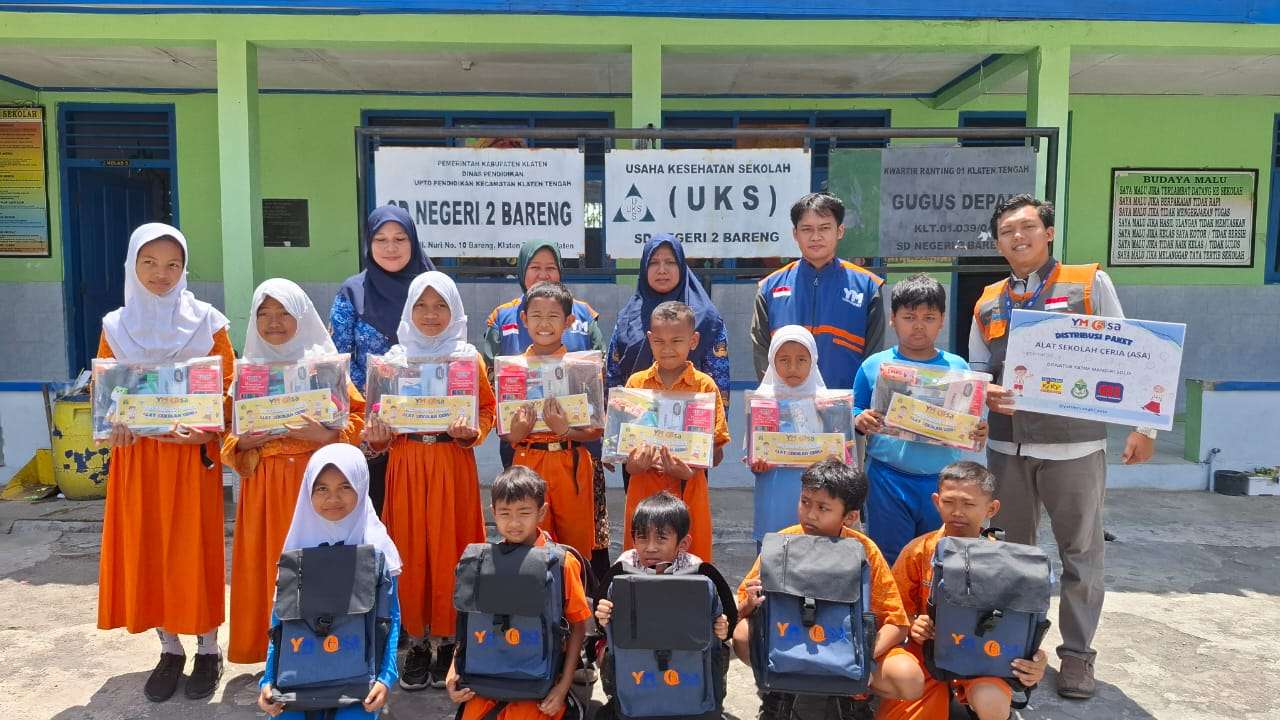 Tebar Manfaat Alat Sekolah Ceria untuk Anak Binaan di Solo 