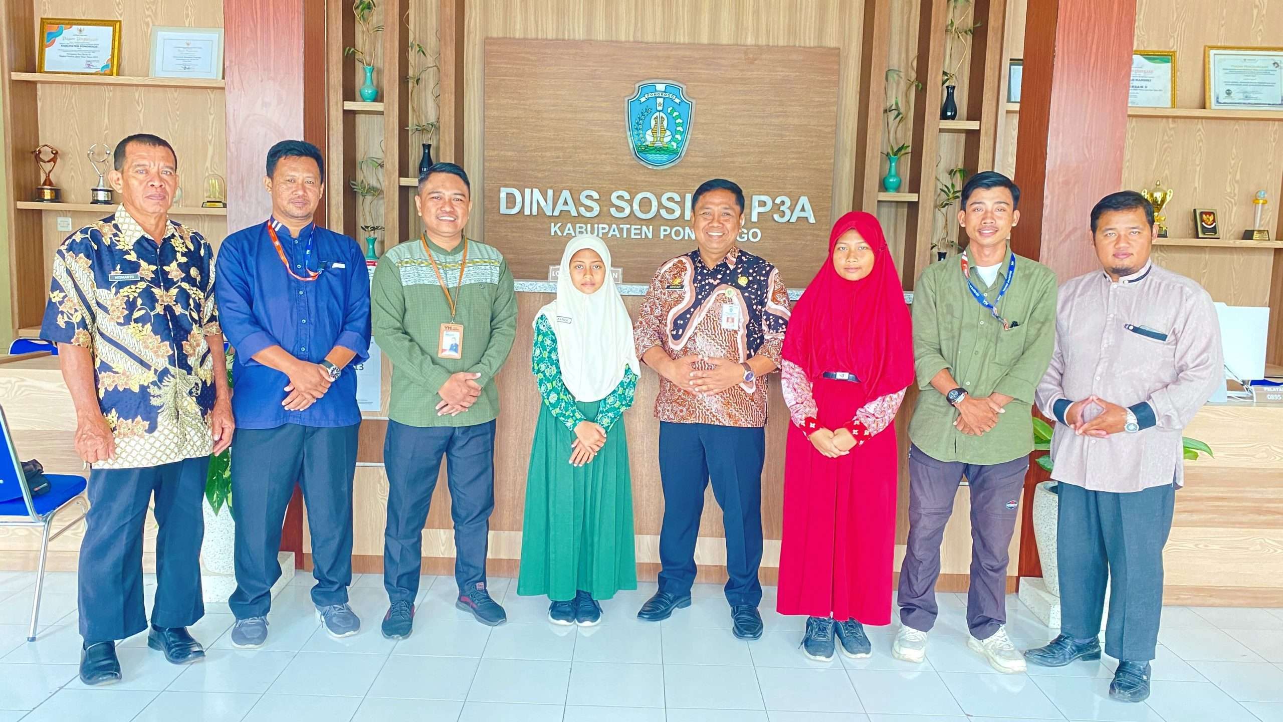 Dukungan Delegasi OMATIQ Ponorogo Menuju Grand Final