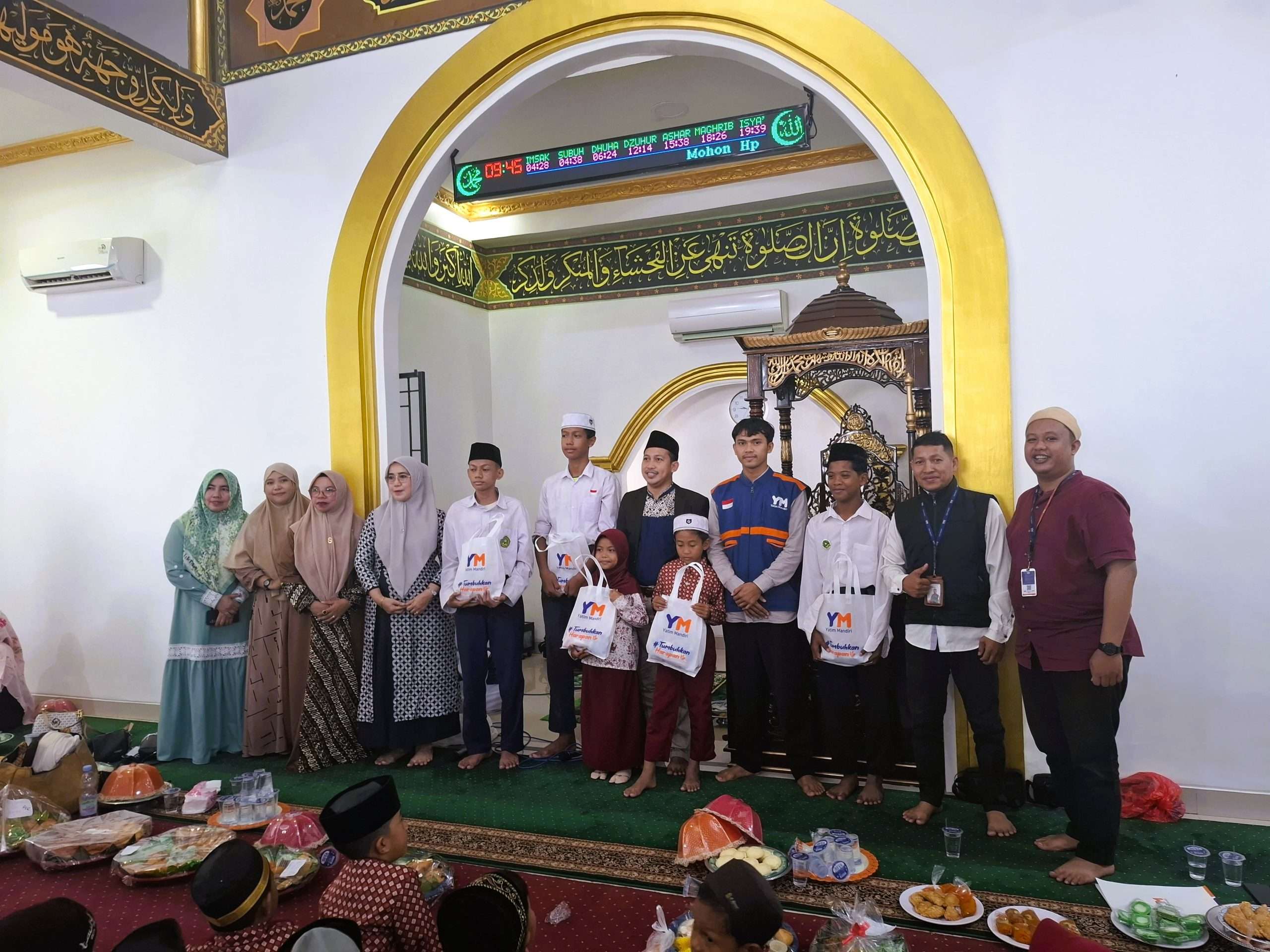 Gelar Program Kesehatan Keliling di Pesantren Ash-Sholihin Gowa