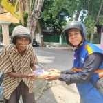 Jumantis #2: Berbagi Makan Gratis untuk Pejuang Jalanan Tuban