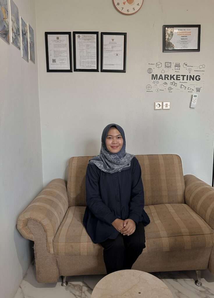 Sageta Aprillia, Merasa Lebih Tentram dengan Rutin Berdonasi di Yatim Mandiri