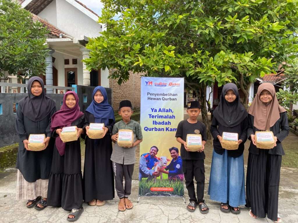 Qurban Untuk Negeri Qurban untuk Binaan Yatim Mandiri Ponorogo