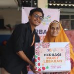 Kolaborasi Yatim Mandiri dan PLN Peduli Tebar Kebahagiaan Lewat Parcel Lebaran untuk Lansia dan Dhuafa