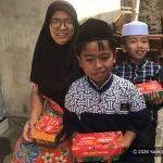 Yatim Mandiri Batu Salurkan 20 Nasi Berkah Jum’at untuk Anak Yatim dan Bunda Binaan