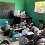 Yatim Mandiri Pasuruan bersama Relawan Kemandirian Tebar Manfaat Lewat REKAN KKN di Desa Ngembal