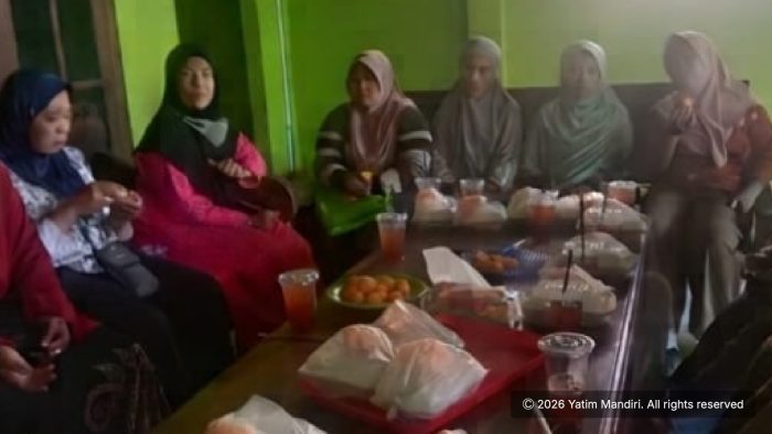 Yatim Mandiri Sragen Perkuat Kemandirian Bunda BISA melalui Pembinaan Rutin di Masaran