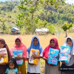 Yatim Mandiri Salurkan Bantuan Terpal dan Popok untuk Warga Terdampak Gempa di Flores NTT
