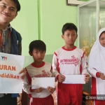 Yatim Mandiri Magelang Salurkan Bantuan Pendidikan untuk Tiga Siswa SDN Tanjungsari