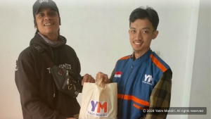 Yatim Mandiri Solo Salurkan Paket Sembako untuk Bantu Keluarga Pak Salimudin di Solo