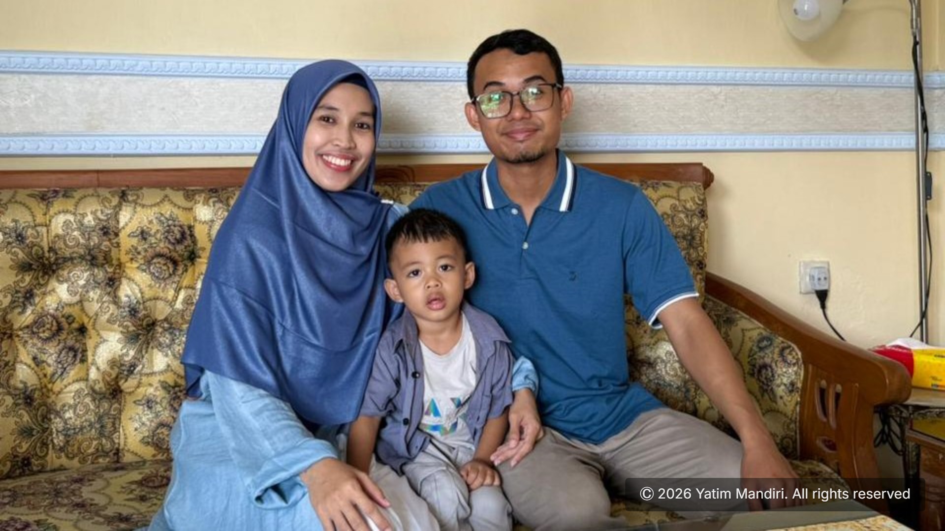 Bersama Yatim Mandiri, Riski dan Salwa Menitipkan Kebaikan untuk Generasi Masa Depan