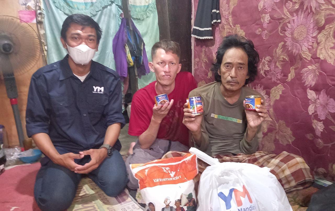 Yatim Mandiri Makassar Salurkan Bantuan untuk Keluarga Bapak Irwan