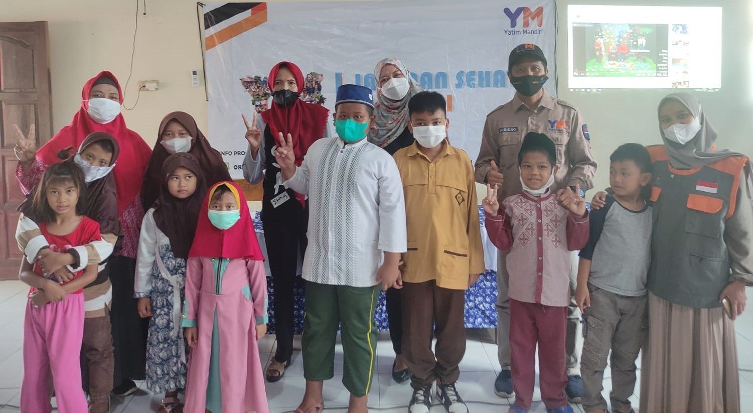 Yatim Mandiri Semarang Gelar Layanan Kesehatan dan Salurkan Paket Gizi